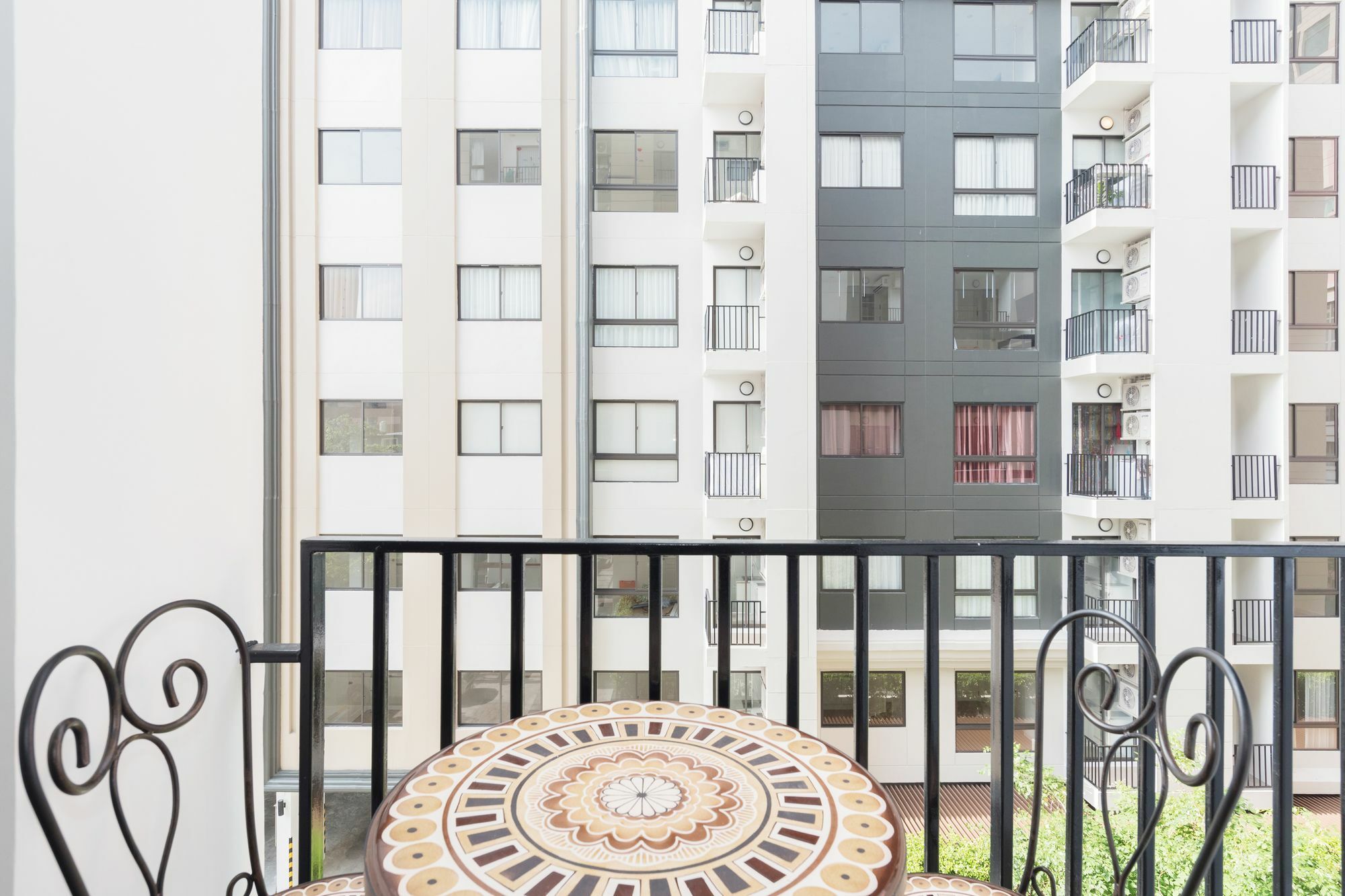 The Nest Sukhumvit 22 By Favstay Bangkok Eksteriør billede