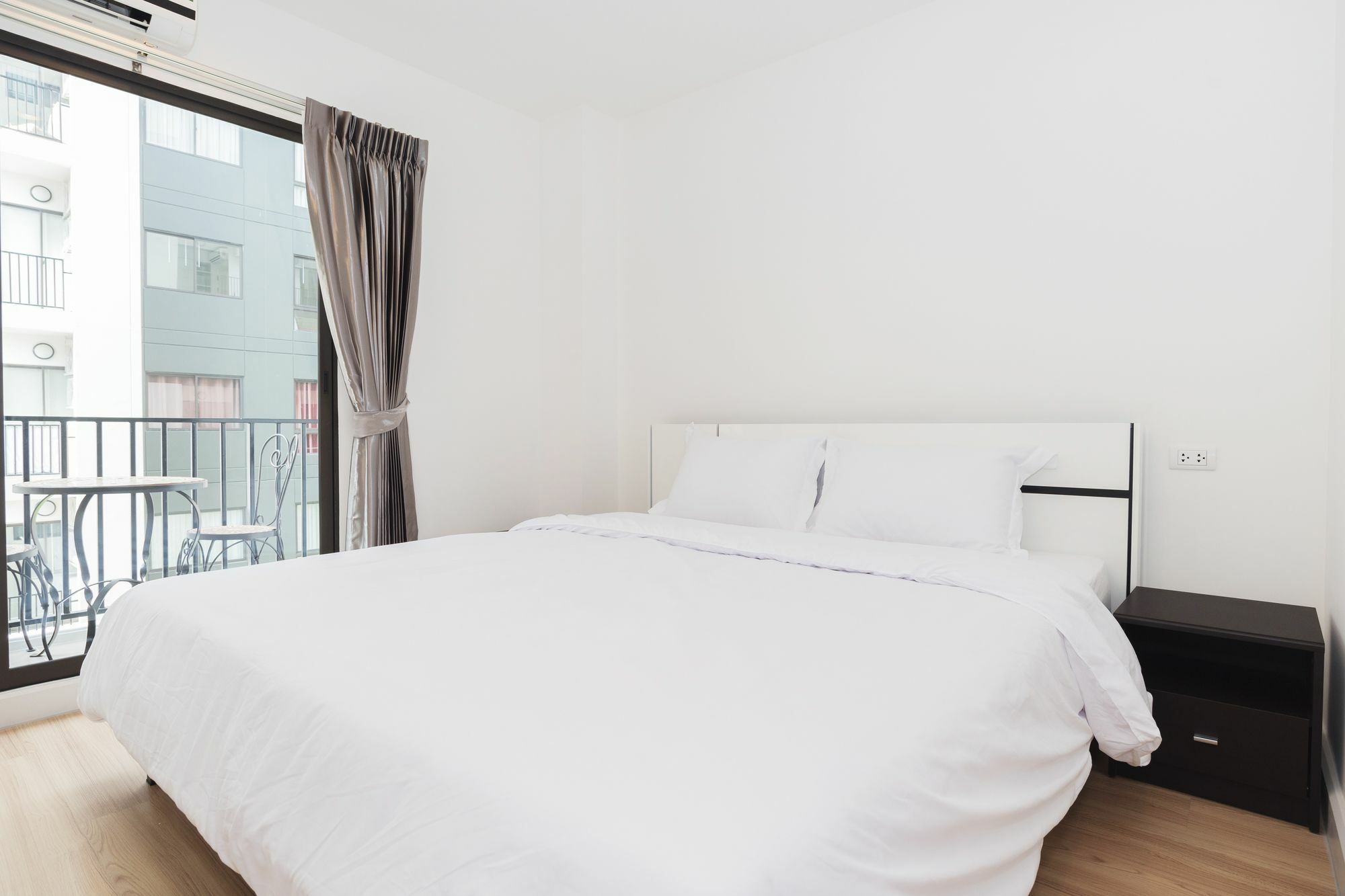 The Nest Sukhumvit 22 By Favstay Bangkok Eksteriør billede